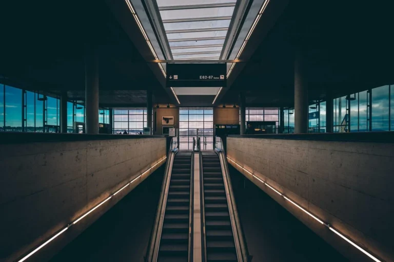 Best Travel Cost Sharing App: 5 Ways to Split Trip Expenses Without the Awkward Math